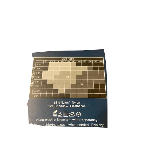 Franco Sarto Control Top Sheer Pantyhose Nude Size A NWT - Picture 5 of 7